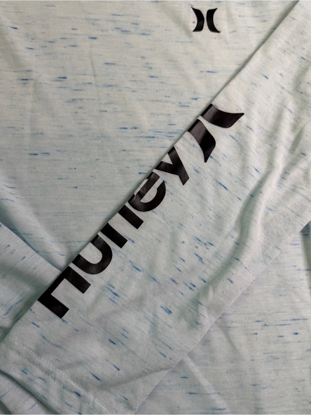 Hurley Long Sleeve Performance Shirt – Men’s Large - Picture 5 of 5